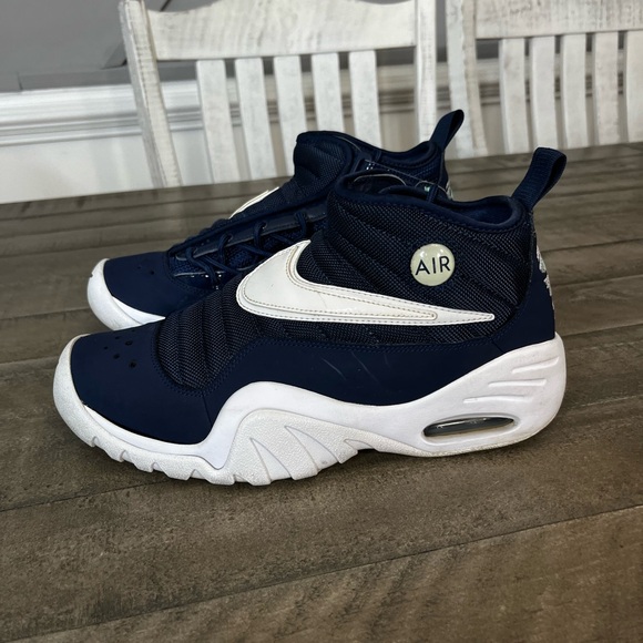 nike air shake ndestrukt white navy